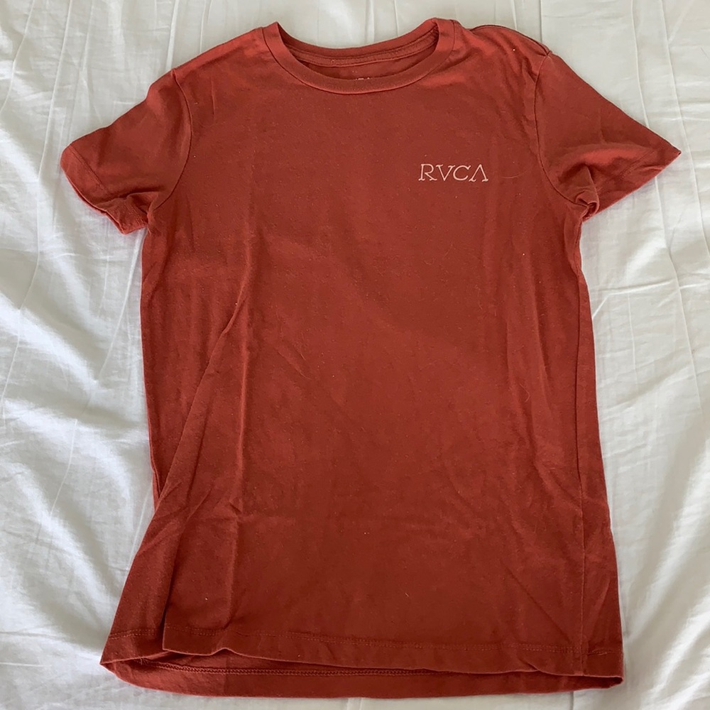 Tilly’s graphic t-shirt